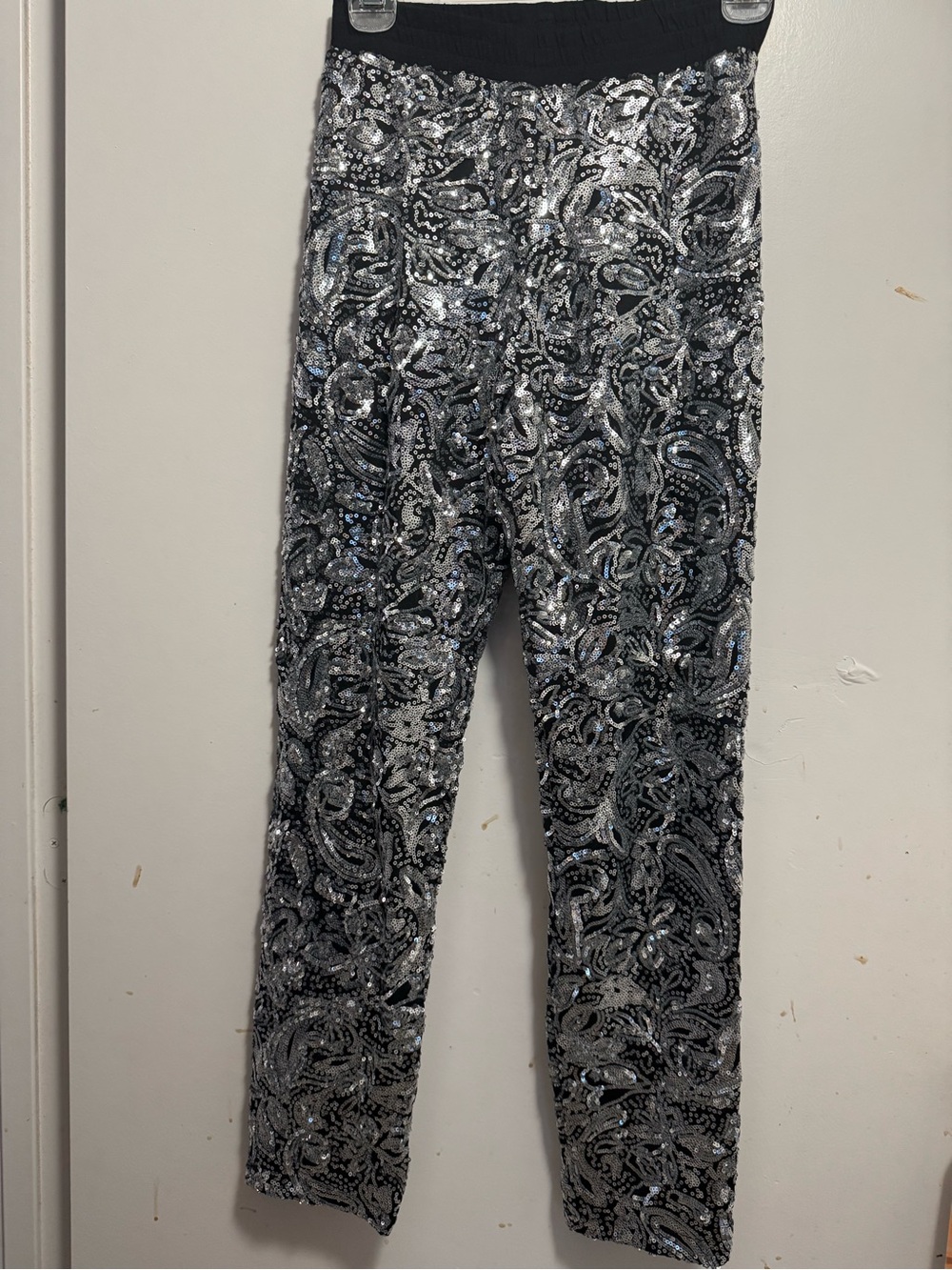 Anthropologie luxurious Black Sequin Paisley Stretch Jeggings Pants - NWT - XS